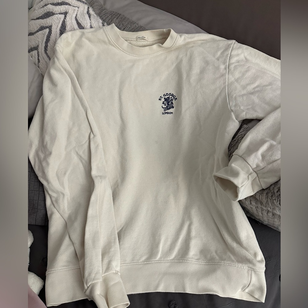 Brandy Melville oversized crew neck